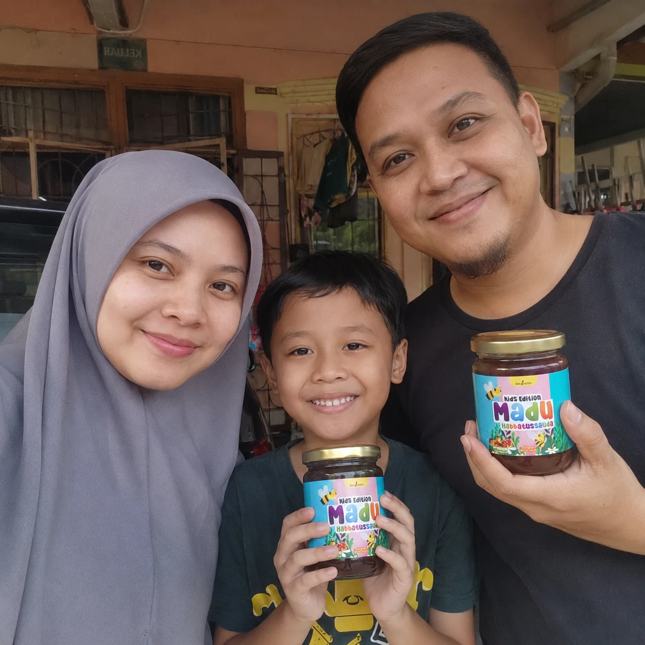 Testimoni Farah Adilah